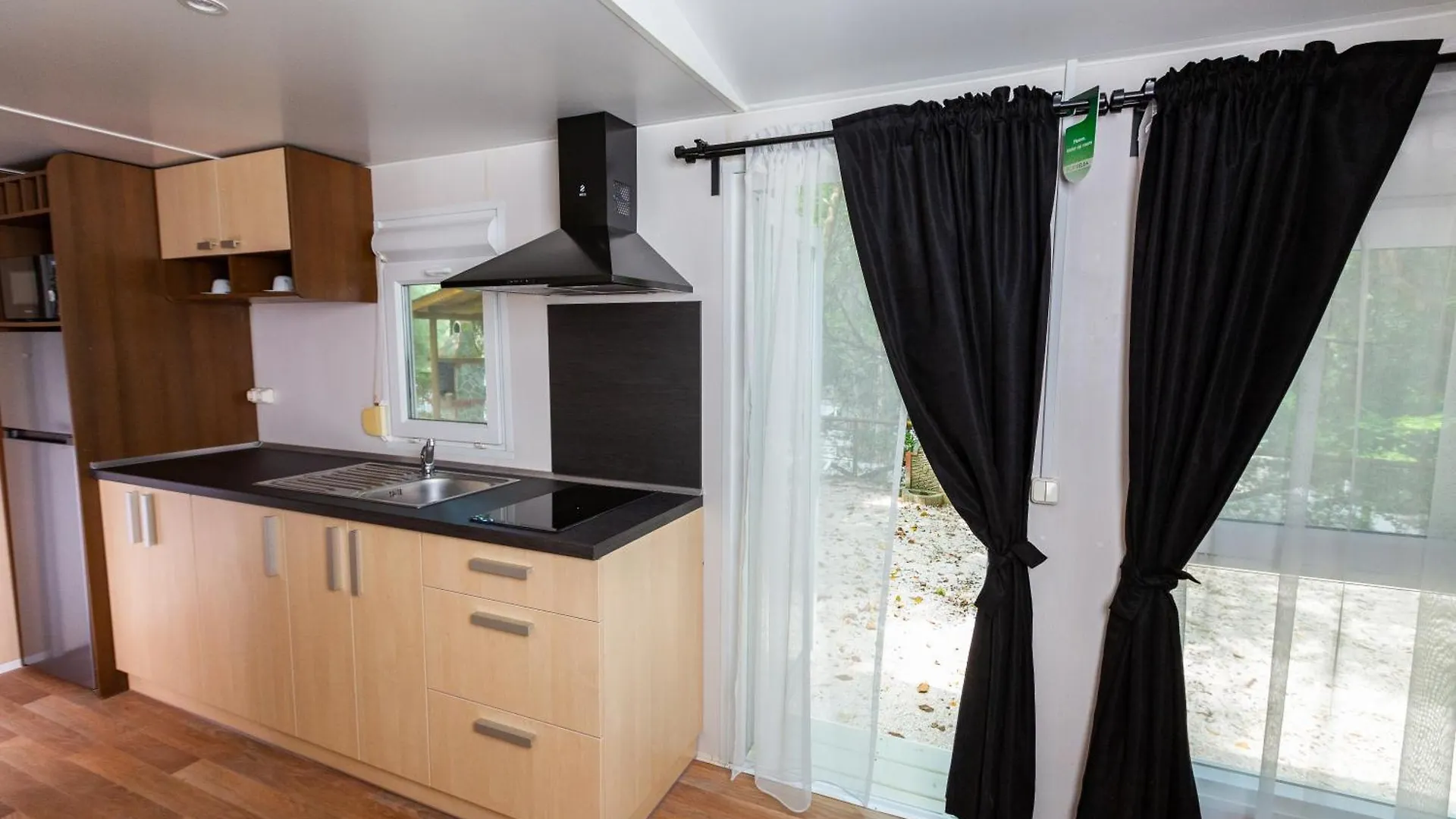 Porto Elea Camping & Bungalows Metokhion Zografou