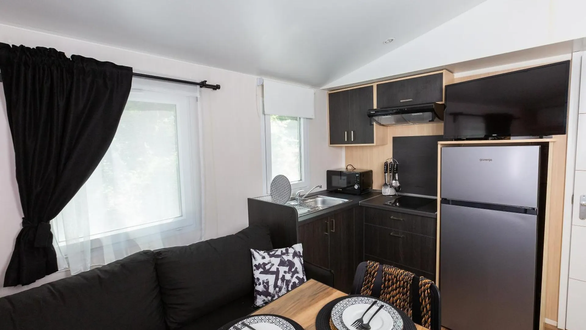 Porto Elea Camping & Bungalows Metokhion Zografou Campingplads